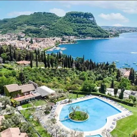 Mono San Vigilio- Euroresidence *